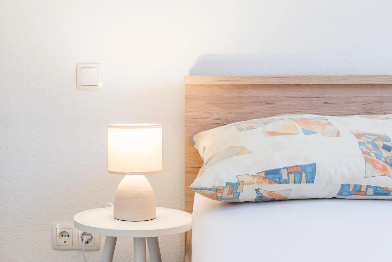 Apartments Zilic Kastel Stari 0*,  Croatia