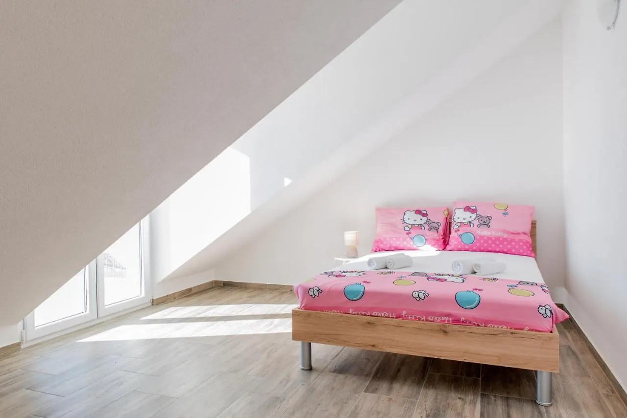 Apartments Zilic Kastel Stari Croatia
