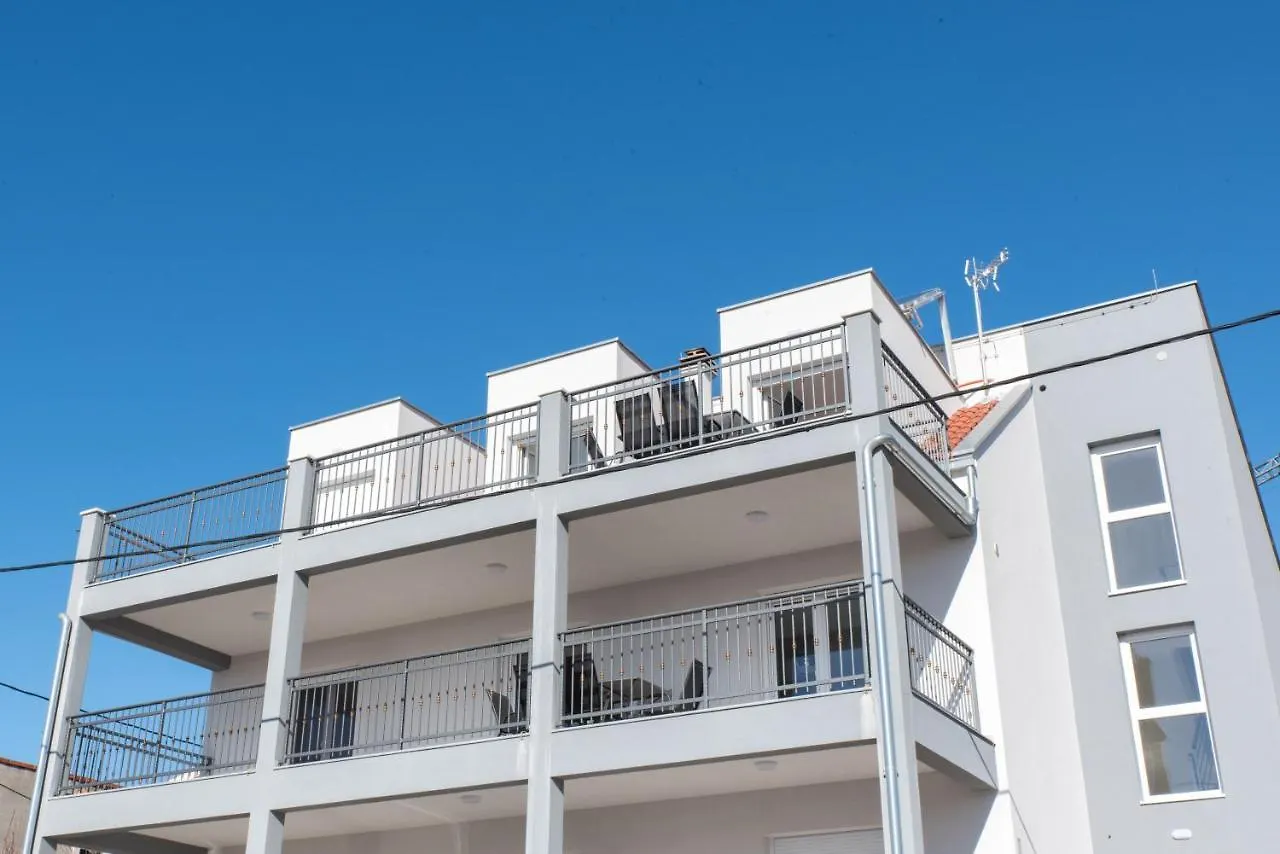 Apartments Zilic Kastel Stari